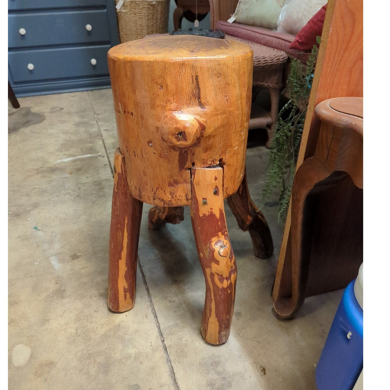 Secondhand Sandies: 25.6" tall Rustic Farmhouse Chopping block TRIPOD 3 leg butcher blacksmith