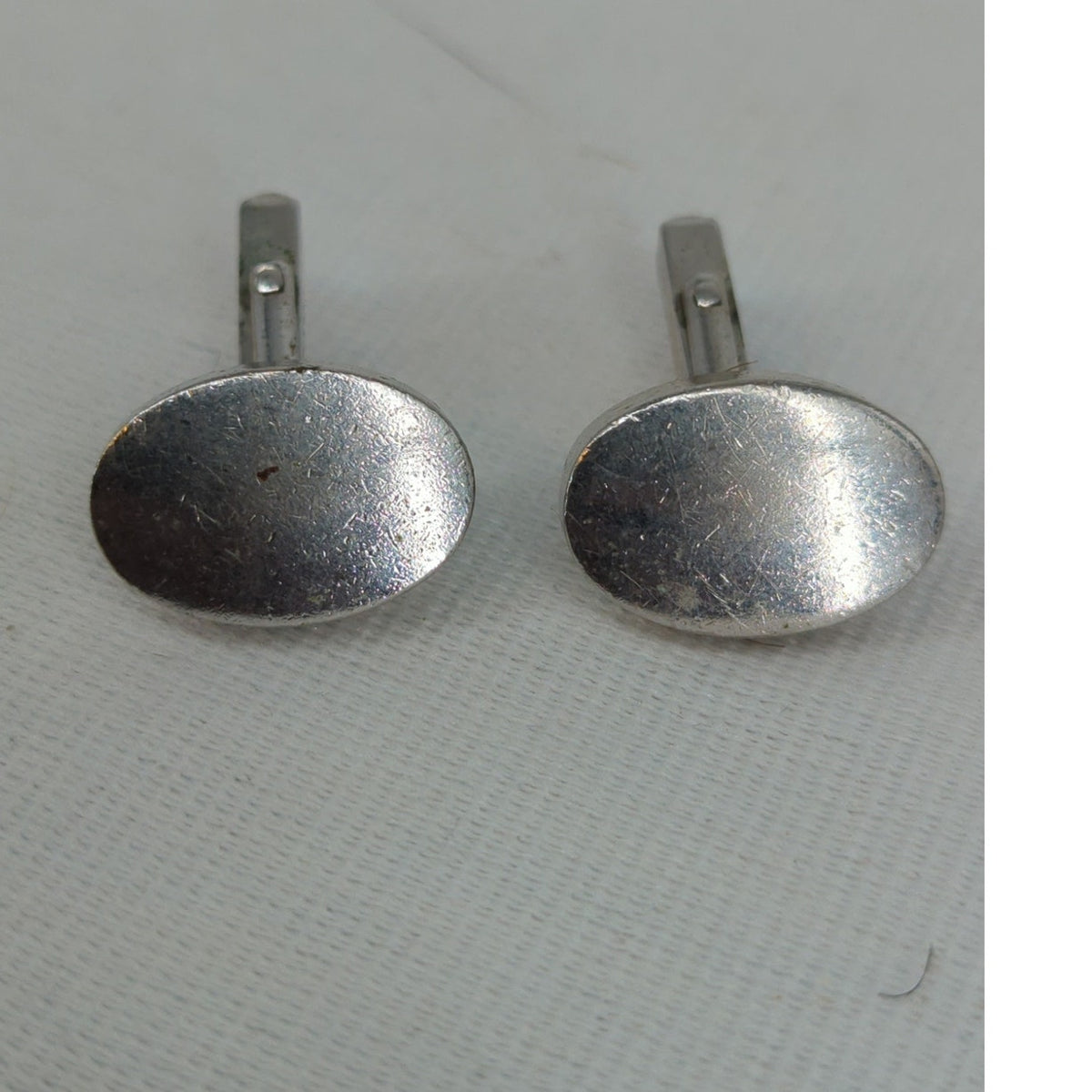 Silvertone Vintage Mens Cufflinks Oval