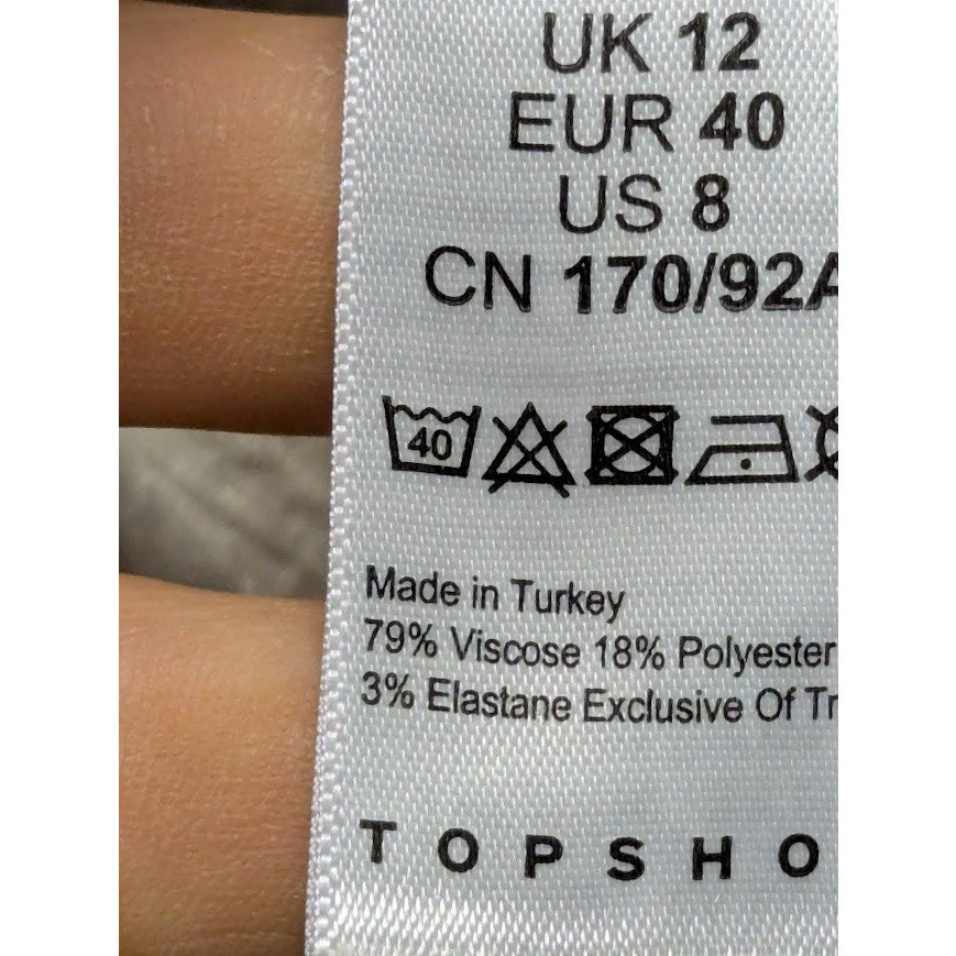 Topshop White Ribbed Straight Neck Sleeveless Full coverage snaps Size 8 NEW