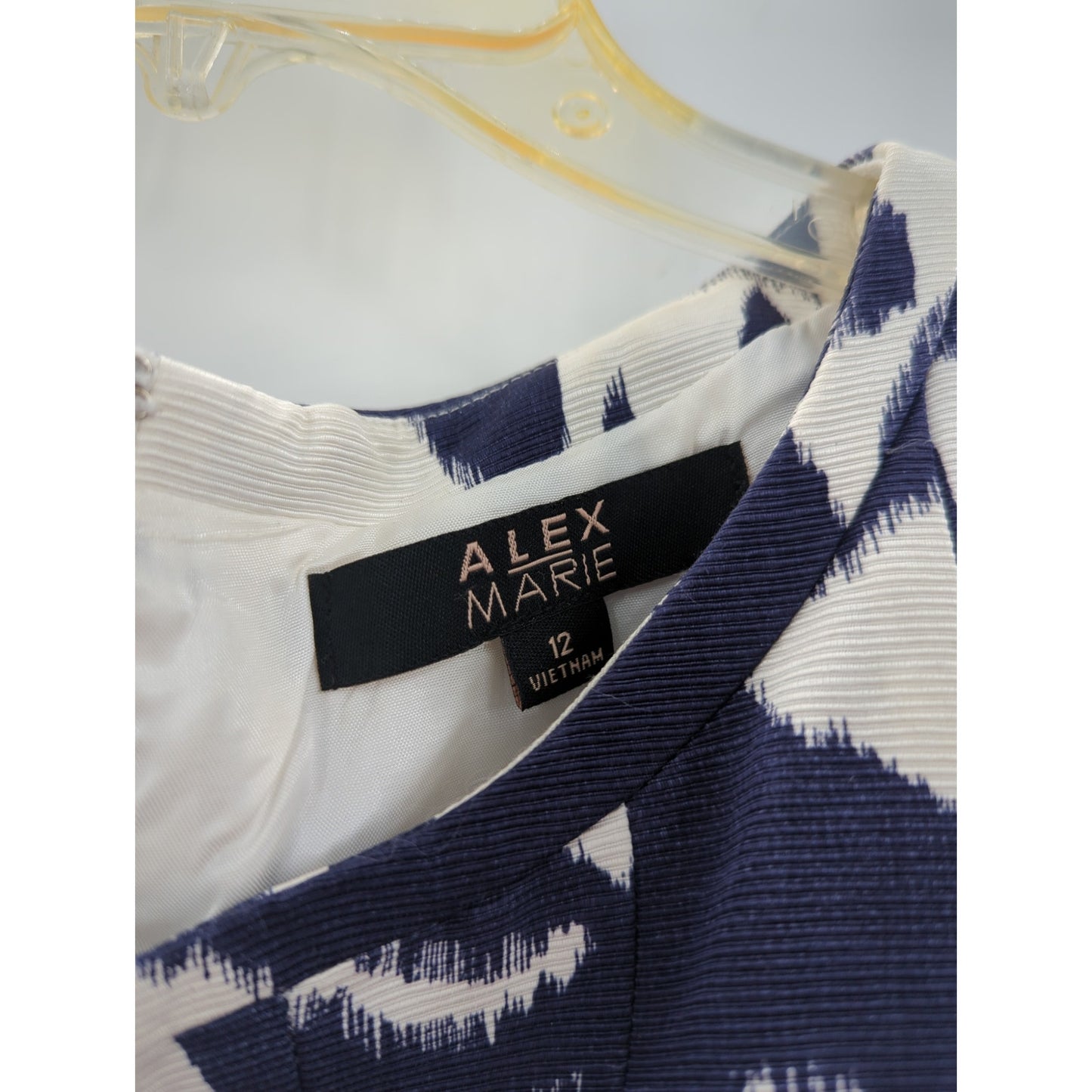 Alex Marie Women's Navy Blue and White Floral Sleeveless Dress 8