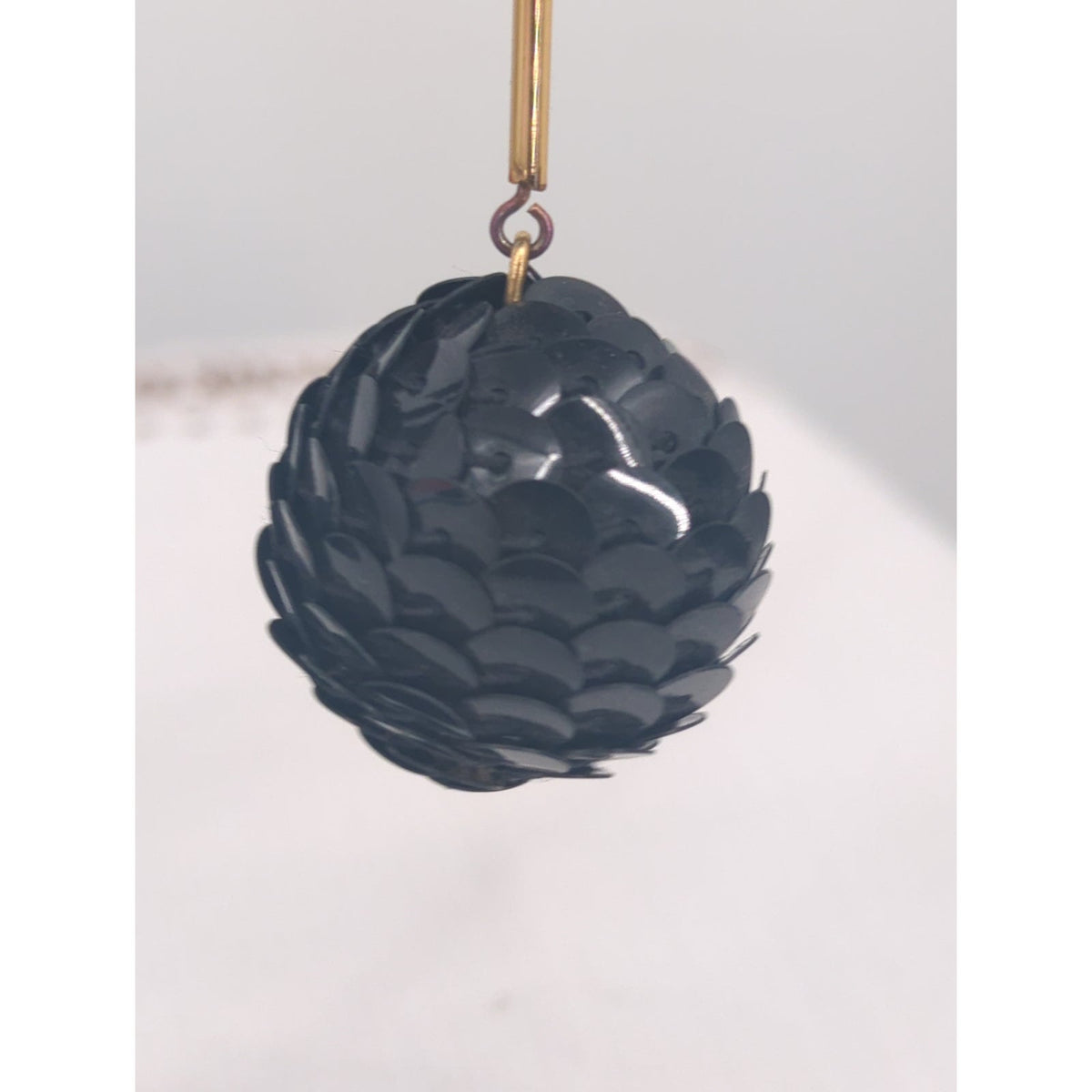 Vintage Black Rose Faceted Ball Dangle Drop Earrings Retro Gothic Chic
