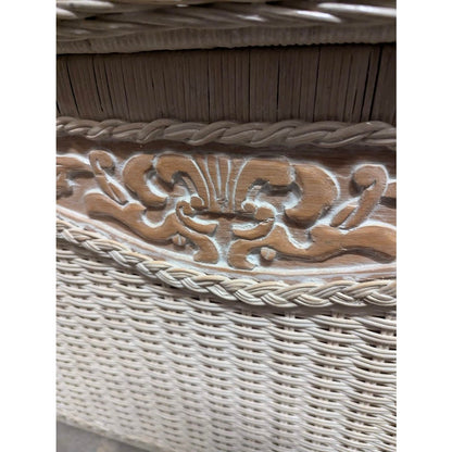 Secondhand Sandies: White washed wicker trunk storage box blankets