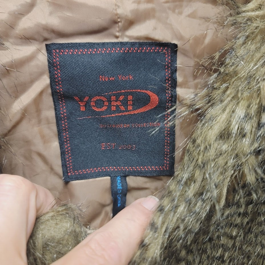 Yoki NEW Brown size Medium Faux Fur Feather Coat Jacket Cropped