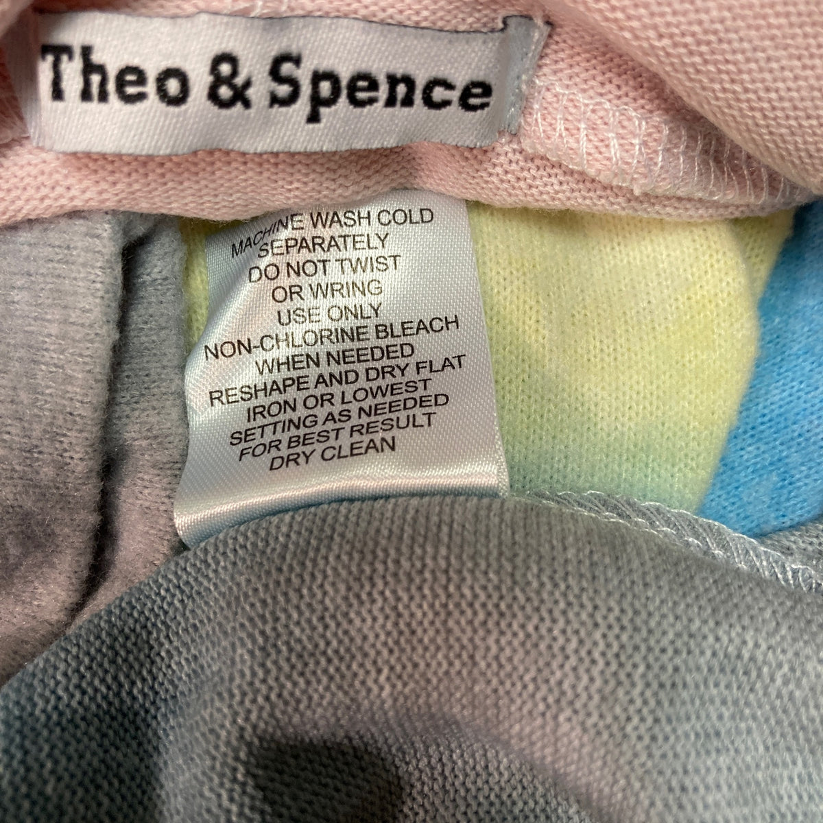 Theo & Spence Womens Hooded Sweatshirt Small Rainbow Tie Dye NEW Kangaroo Pocket