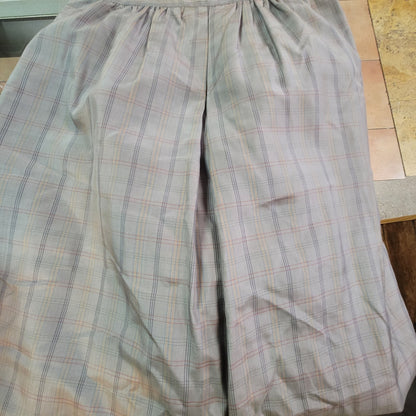Vintage Gray Plaid Silky Blend Pleated Knee-Length Skirt Small