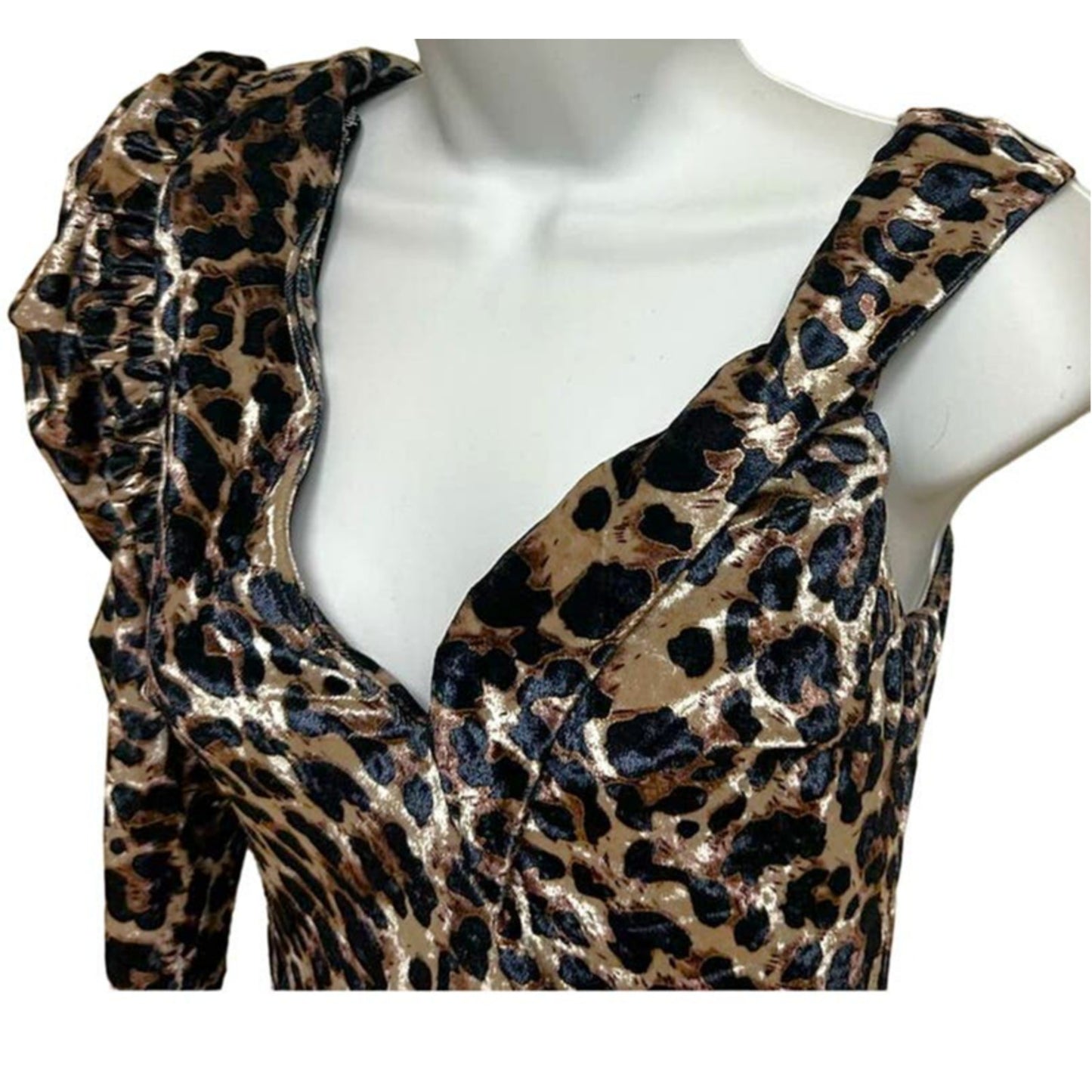 Lavish Alice Asymmetrical Cold Shoulder Velvet Cocktail Dress Sz 4 Leopard NWT