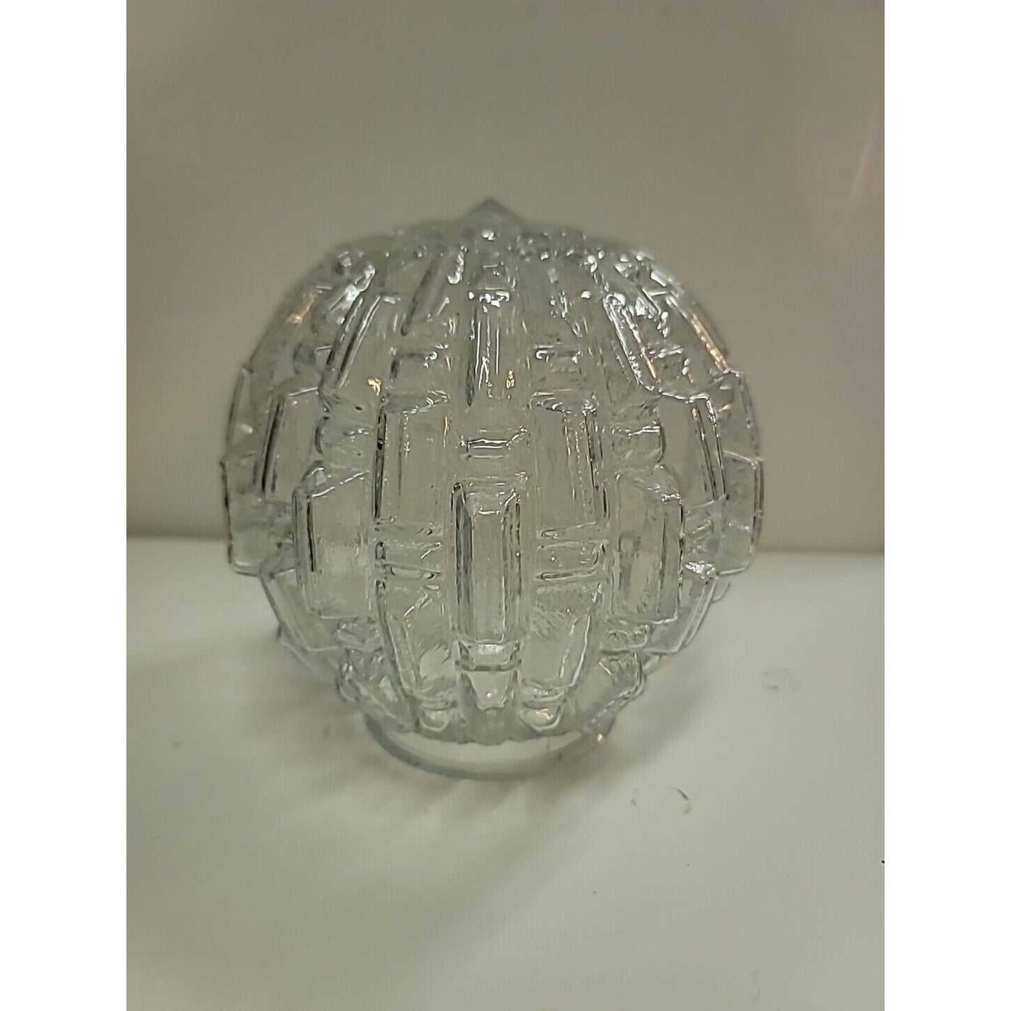 Vintage Mid Century Eagle MFG Co. Clear Cut Glass Globe 3" Fitter 6" Round. NICE