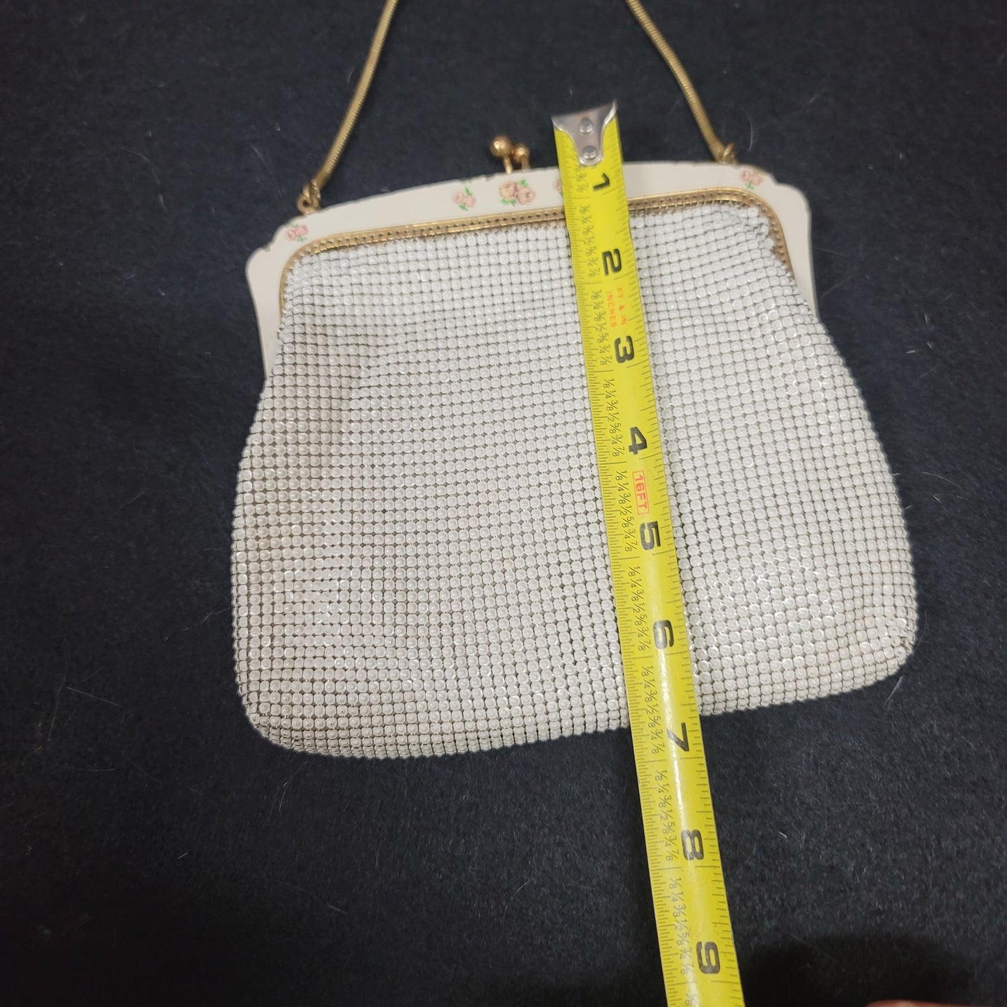 Vintage OROTON made Germany metal mesh purse handbag floral kiss clasp cream