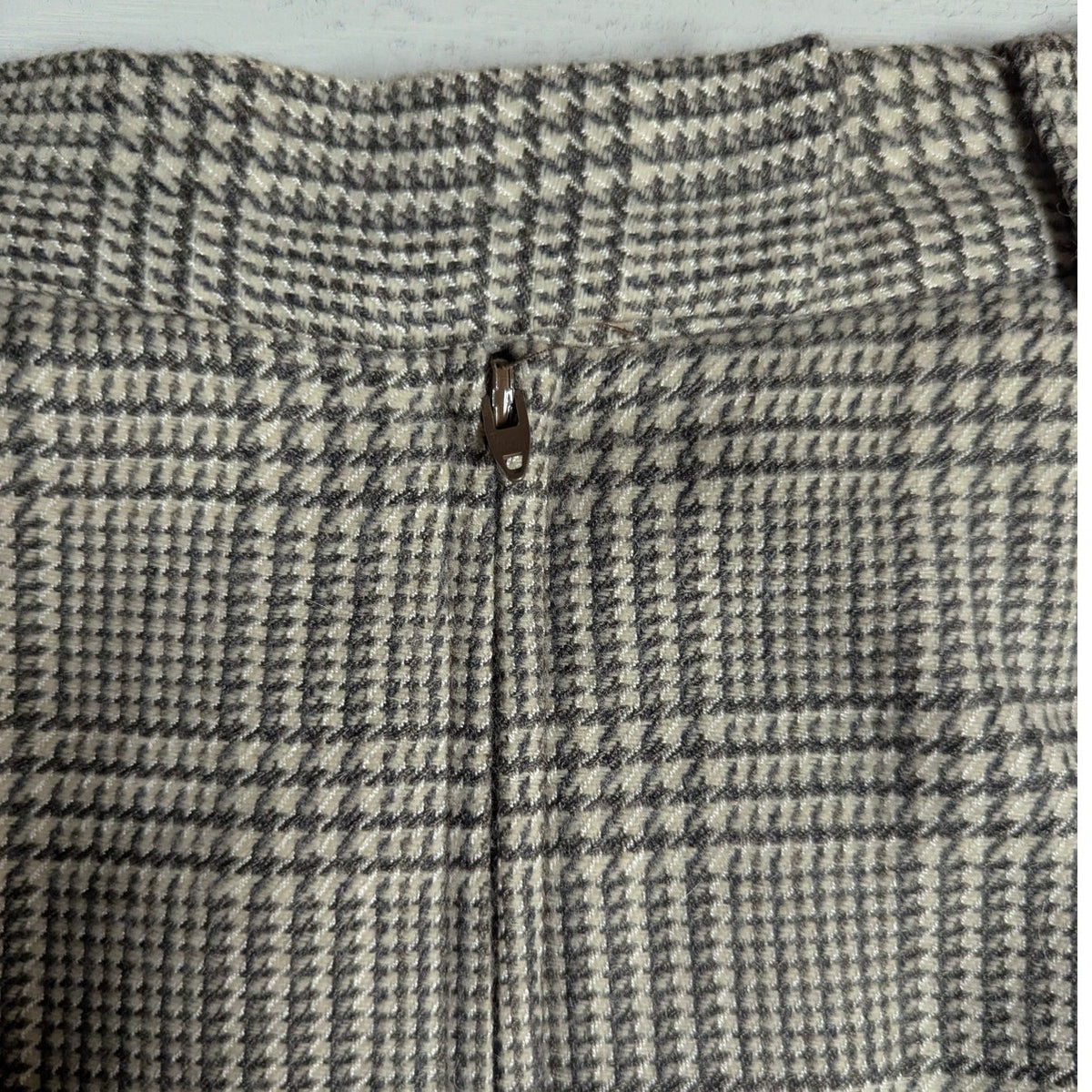 Vintage Plaid Wool Midi Skirt Small Academic Quiet Luxury 90s Vintage equestrian