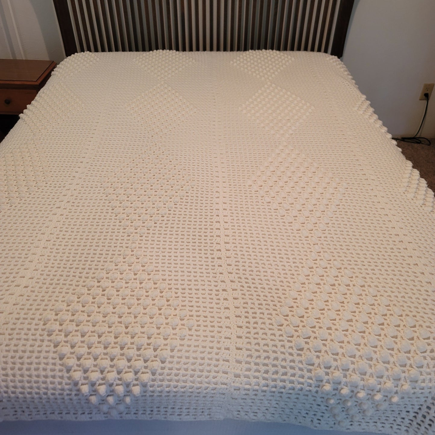 AMAZING handmade crochet blanket coverlet white geometric queen full bedspread