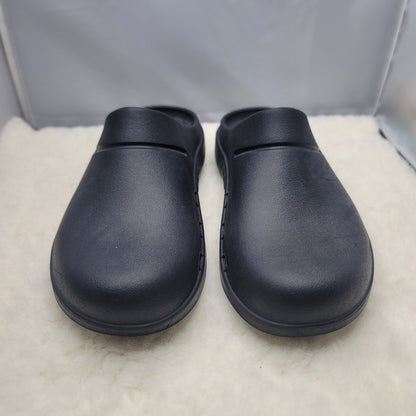 OOFOS OOccloog Recovery Clogs Black Men's 7 / Women's 9 Slip On Mule Slip on