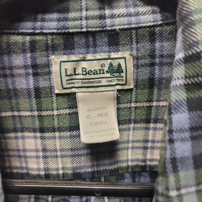Vintage L.L. Bean plaid blue green cream XL mens button up shirt Cotton western