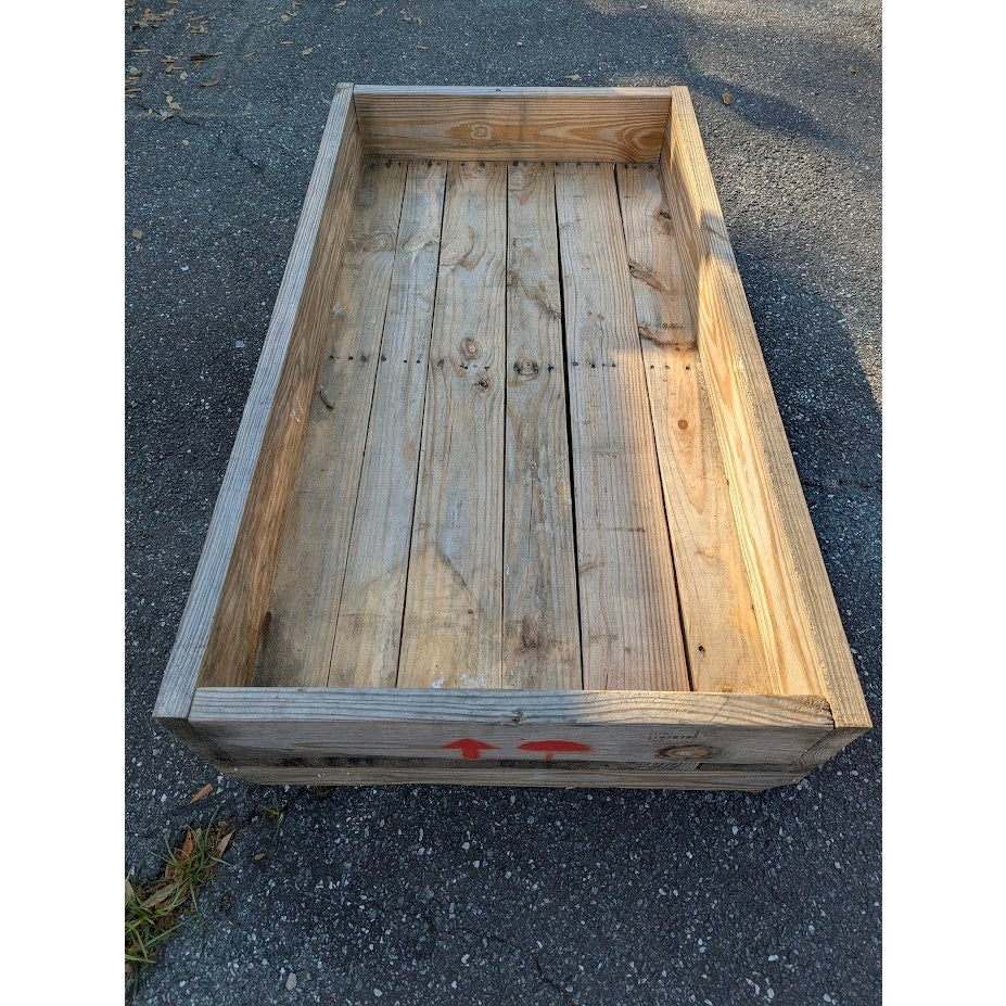 Secondhand Sandies: Wood low profile planter box