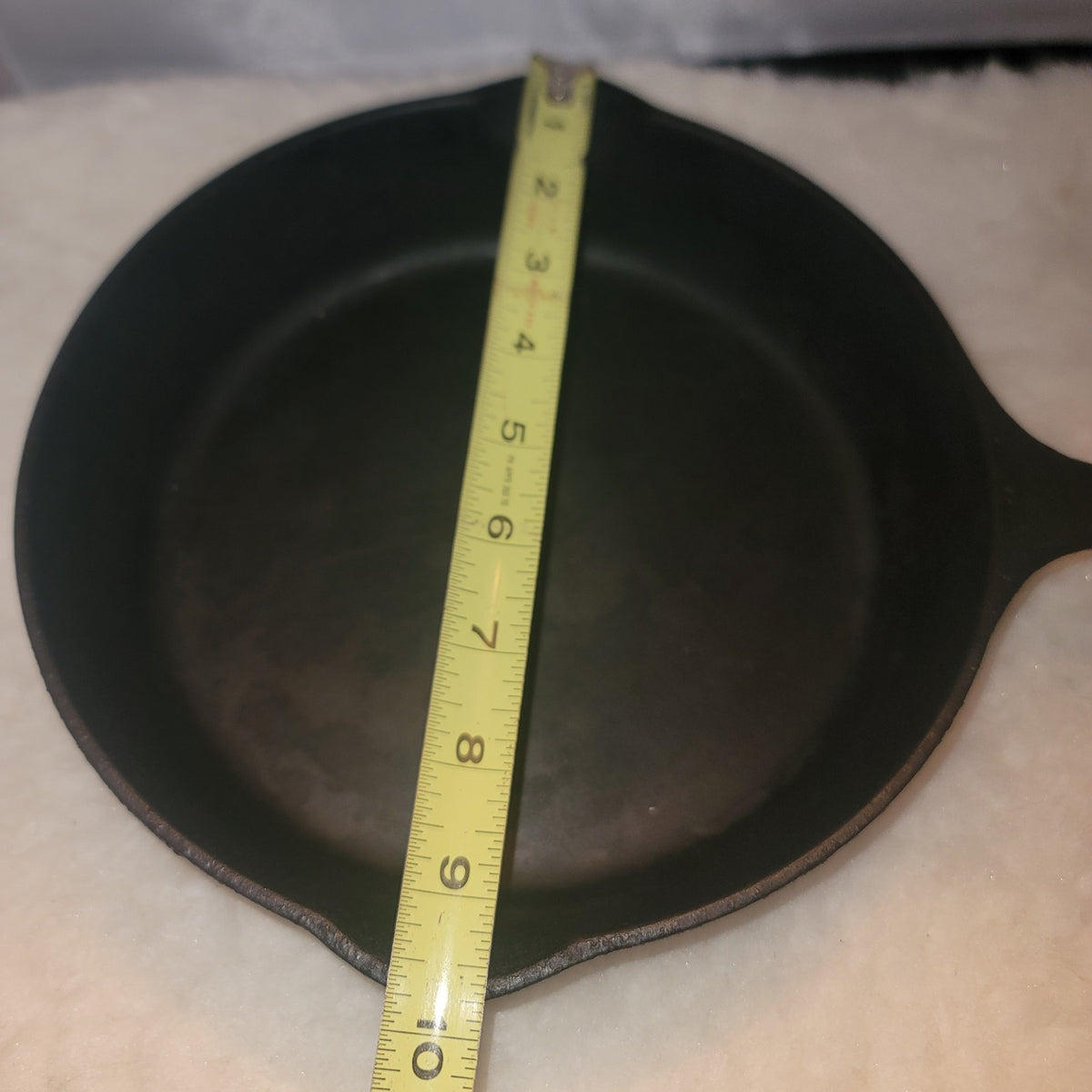 VINTAGE Griswold Cast Iron Skillet Small Logo Erie PA Size 6 Number 699