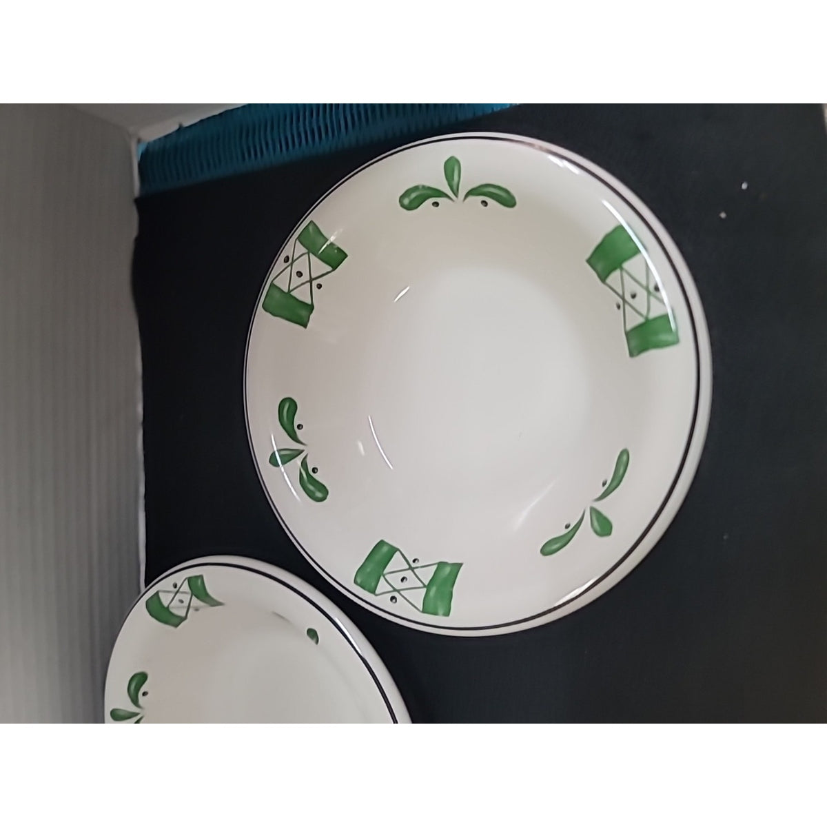 Olive Garden Buffalo China Restaurant Cereal Soup Bowls 8" Set of 2