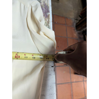 Jones New York Ruffle Silk Blouse Women 10 Cream Ivory Button Up Long Sleeve Top