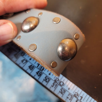 Hyde Blue Studded 1 3/4" wide Skull Crossbones Silver Buckle Italy Leather Belt