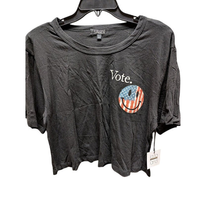 La La Land Size Large crop top shirt Tshirt short sleeve VOtE graphic