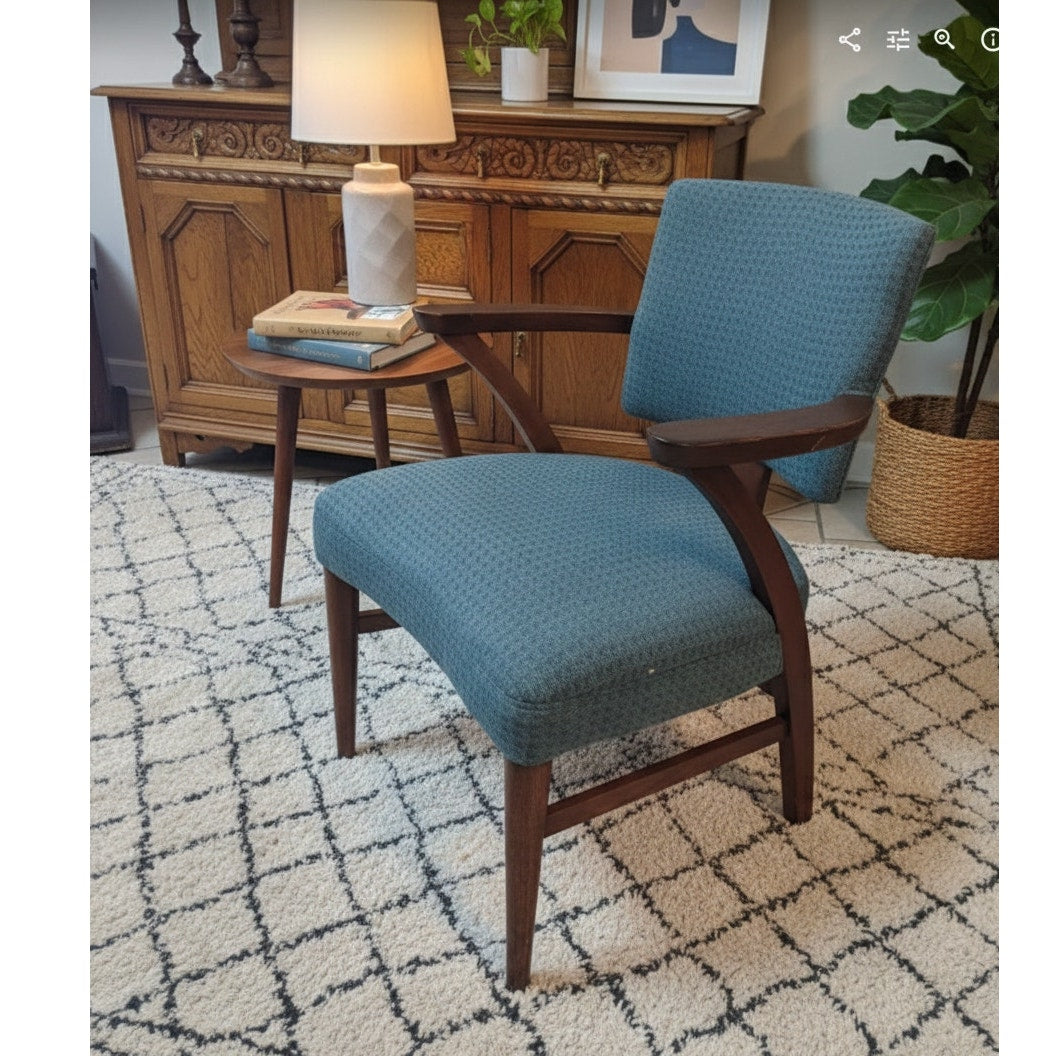 Secondhand Sandies: Murphy Miller Design Chair Z Frame Executive Guest Library