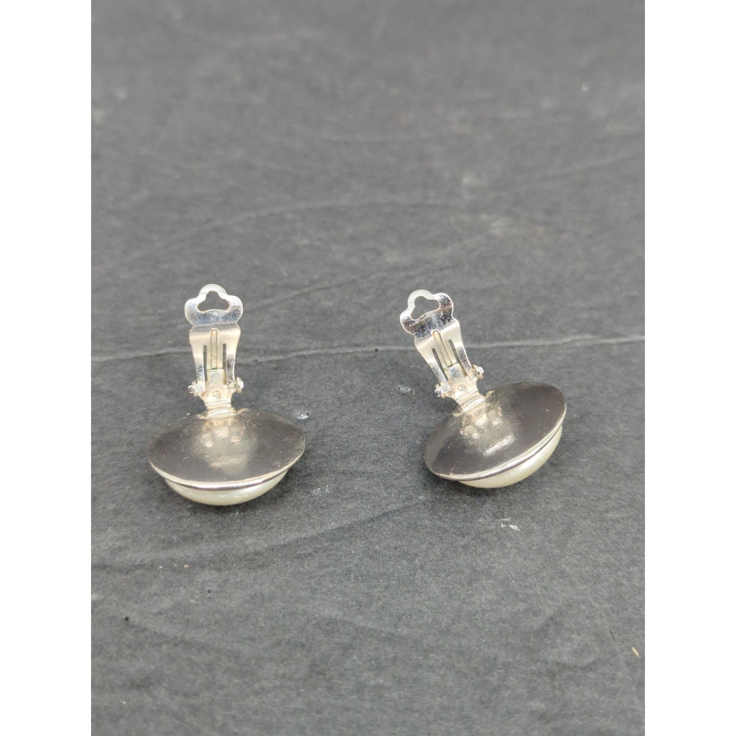 Vintage Cream Faux Pearl Silver Tone Clip On Earrings Classic Minimalist