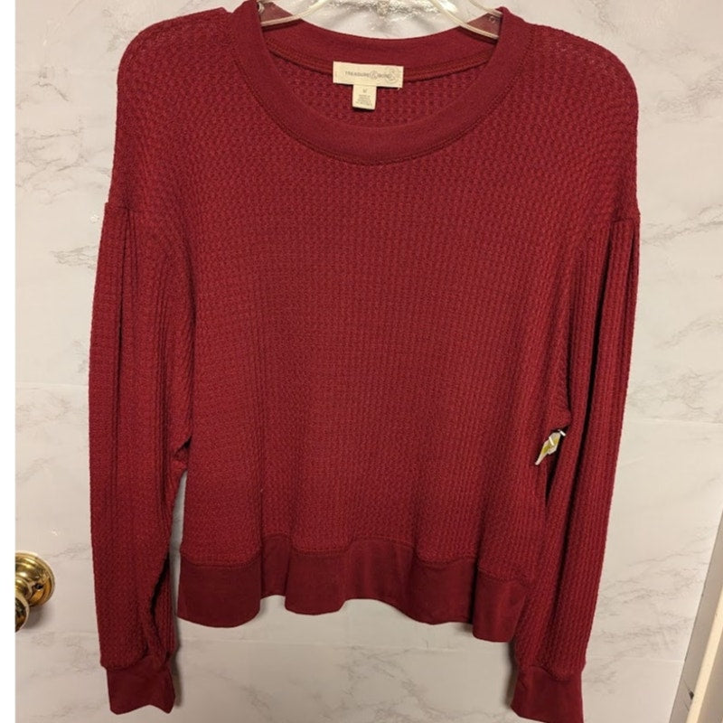 Treasure bond Size Medium Waffle Knit Top crew neck long sleeve thermal layers