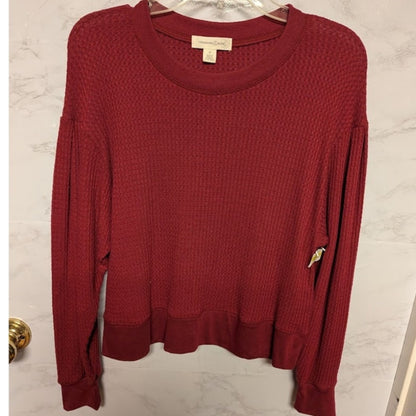 Treasure bond Size Medium Waffle Knit Top crew neck long sleeve thermal layers