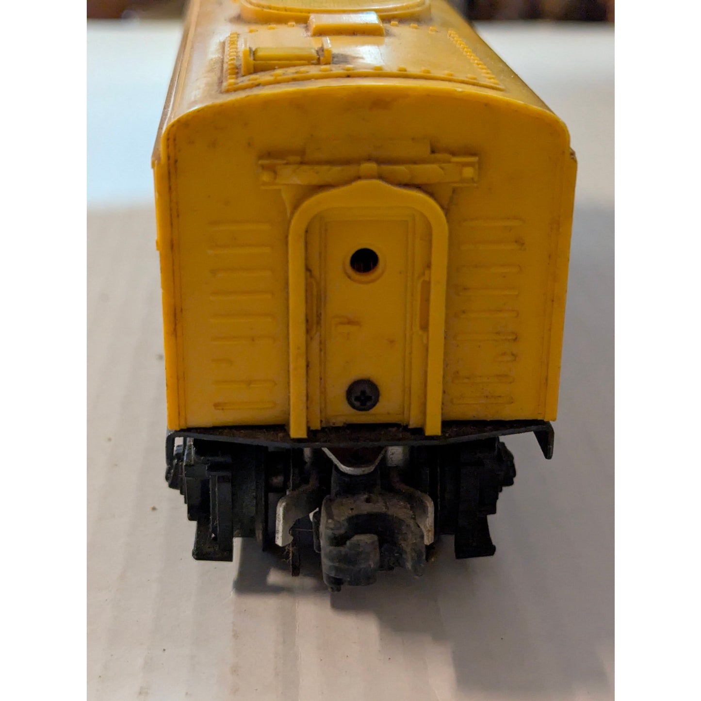 Vintage Lionel 221 Rio Grande ALCO Diesel Locomotive Yellow Black O Gauge