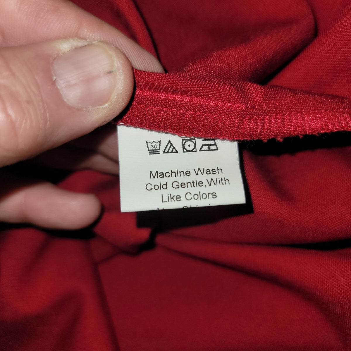 Dokuritu Size Medium Red Sleeveless Midi dress Vneck ruched back travel cruise