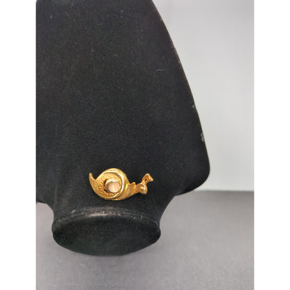 Vintage Gold Tone Enamel Snail Pin Small One Inch Whimsical Luck