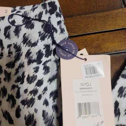 NYDJ Leopard Print Split Ankle Stretch Pants Size 2 womens Jeans Pull On