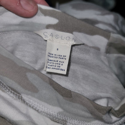Caslon Women Cozy Print Long Sleeve Top in Light Grey Camo Print SMALL MSRP $49
