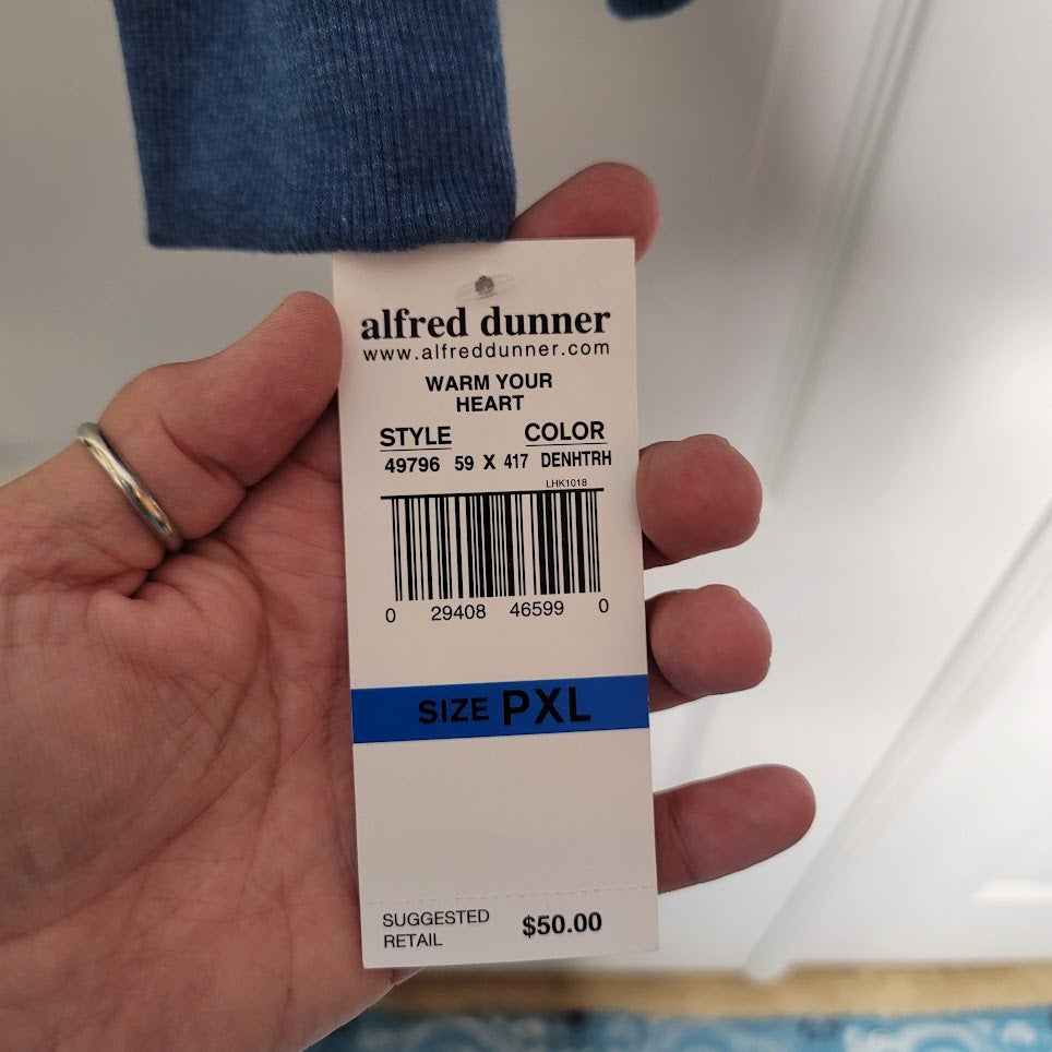 Alfred Dunner Warm heart Blue Long Sleeve PXL Button down Embroidered Sweatshirt