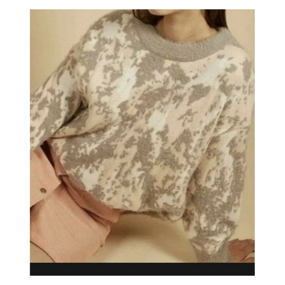 Frnch Paris Fuzzy Pullover Crew Sweater Sz M/L Medium Large in Pink/Grey NWT