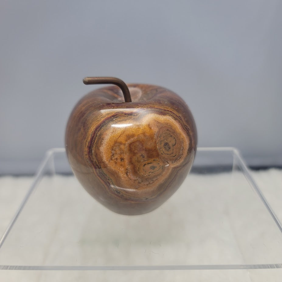 Ten Thousand Villages ONYX apple Copper Stem Paperweight