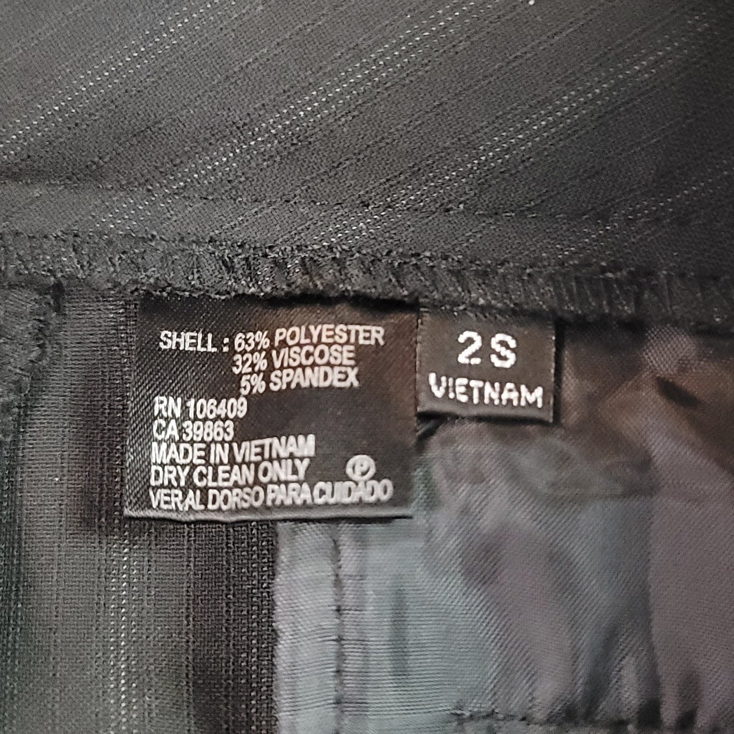 Antonio Melani Charcoal Gray Pinstripe Flat Front Trousers Dress Pants Size 2 S