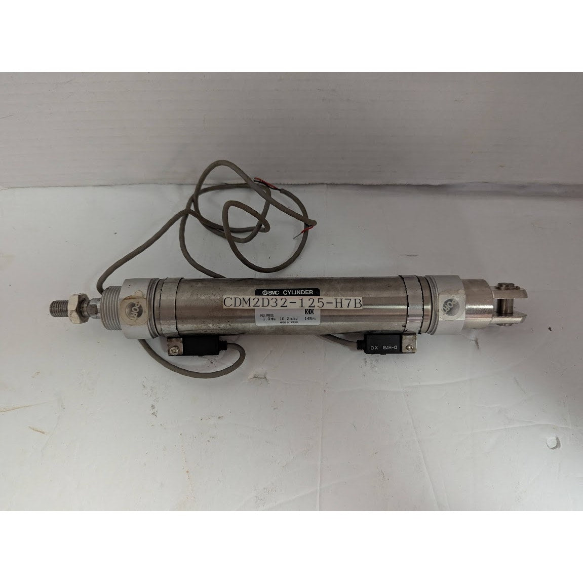 New SMC Pneumatic Cylinder CDM2D32-125-H7B Max Pressure 1.0 145 psi 10.2 kgf/cm