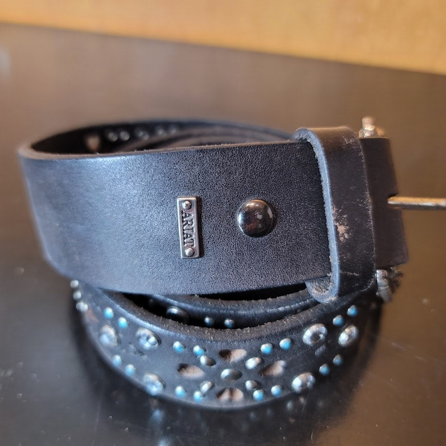 Ariat Leather Studded tooled Silver Buckle Size 34 Hearts Rhinestones Boho BELT