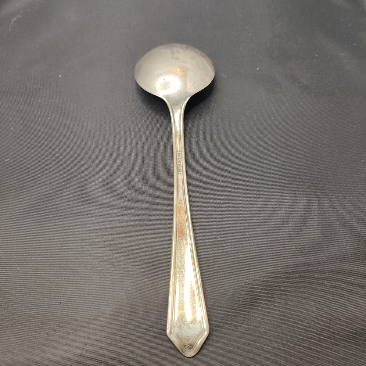Vintage Silverware Spoon Duchess 1923 Round Bowl Gumbo Tudor Plate Oneida Comm