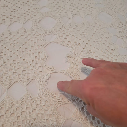 Vintage Handmade Crocheted Cream NEEDS REPAIR Bedspread Coverlet Full/Double
