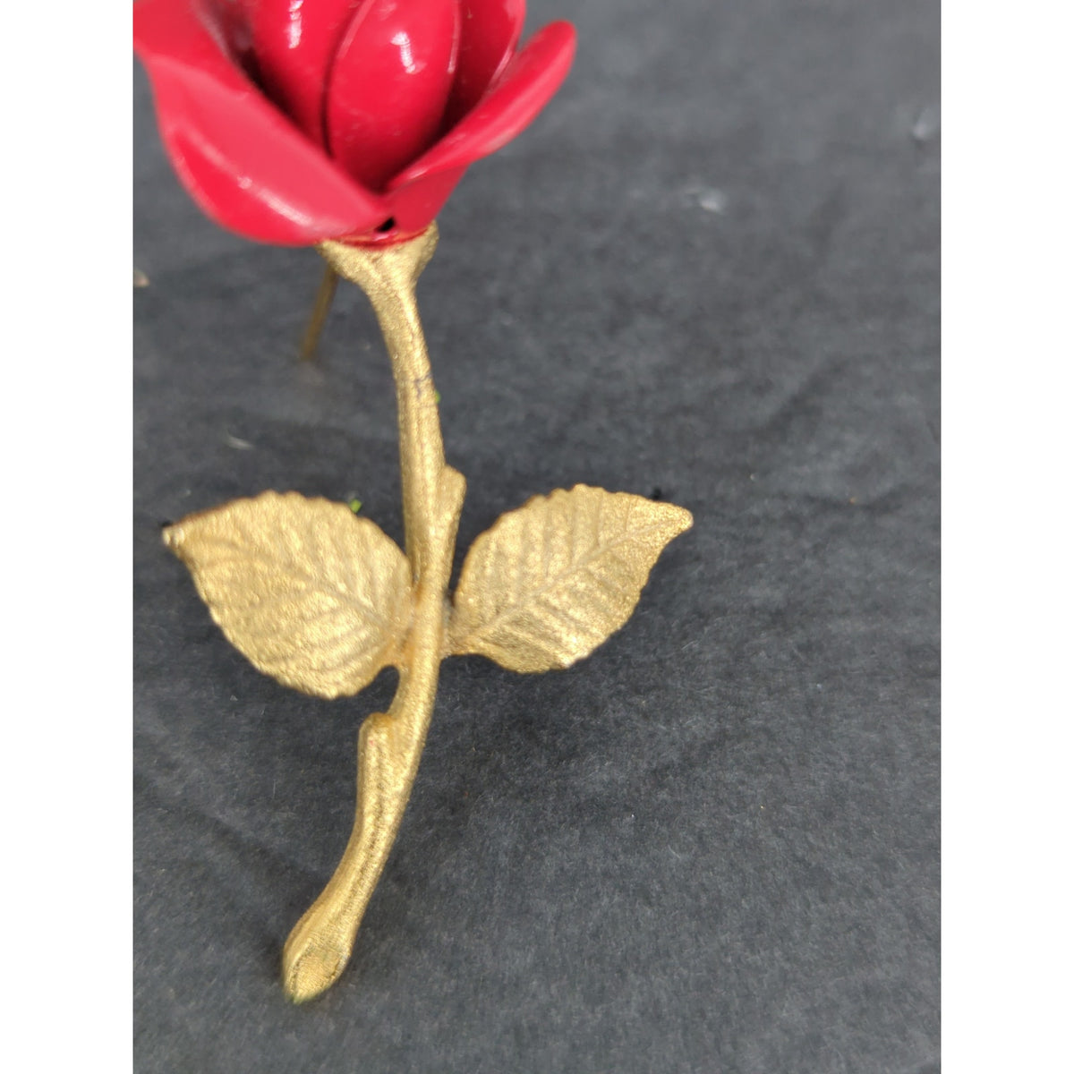 Vintage Red Porcelain Rose Flower Stem Brooch Pin Gold Tone Leaf Accent