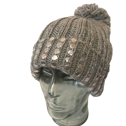 DKNY $40 Gray Stud Metallic Ribbed Silver Pompom Beanie hAT wINTER toboggan hat