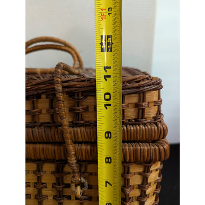 Vintage Woven Rattan Picnic Basket with Plastic Tableware Set