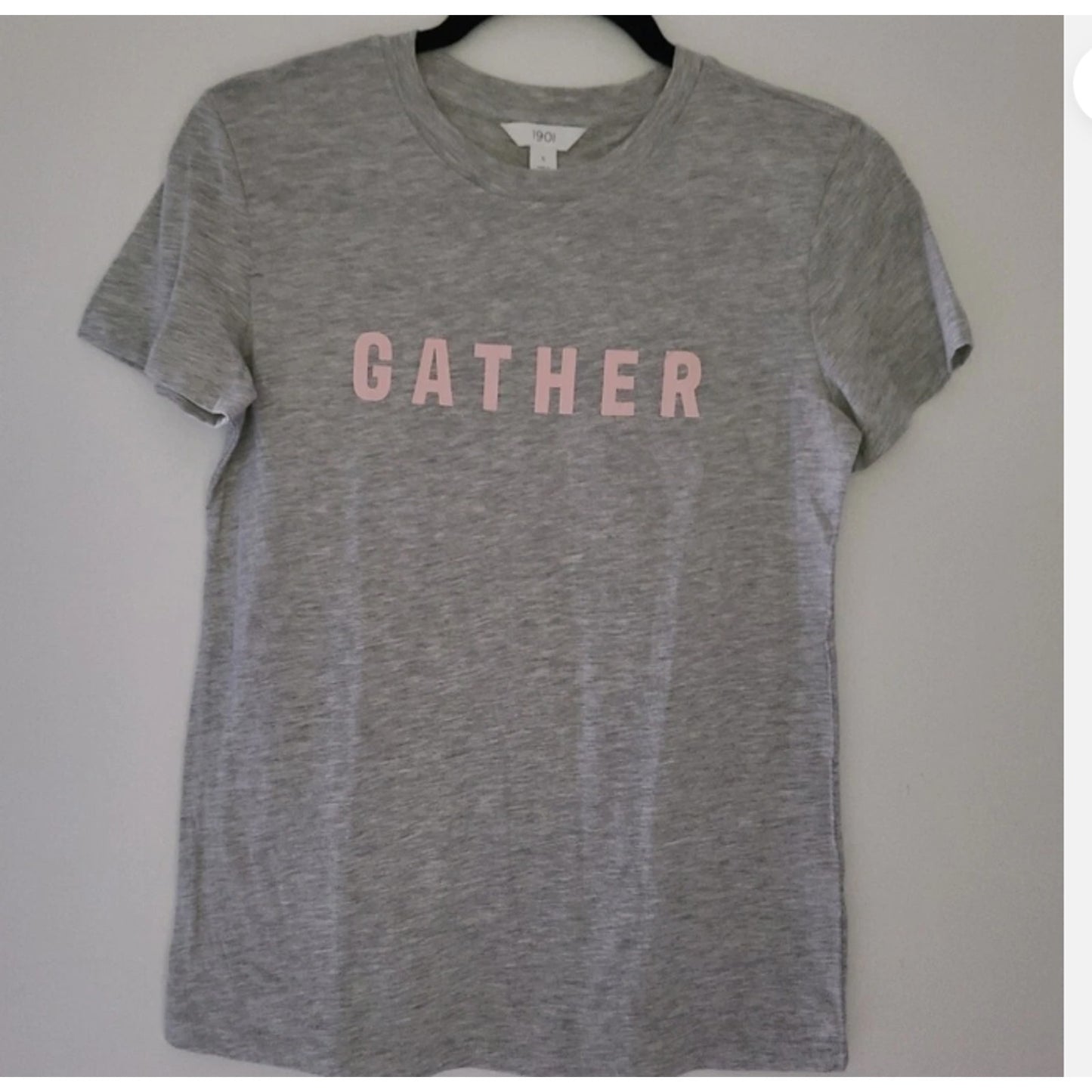 1901 Short Sleeves Crewneck Gray pINK Tee Size XS CASUAL GRAPHIC "GATHER"