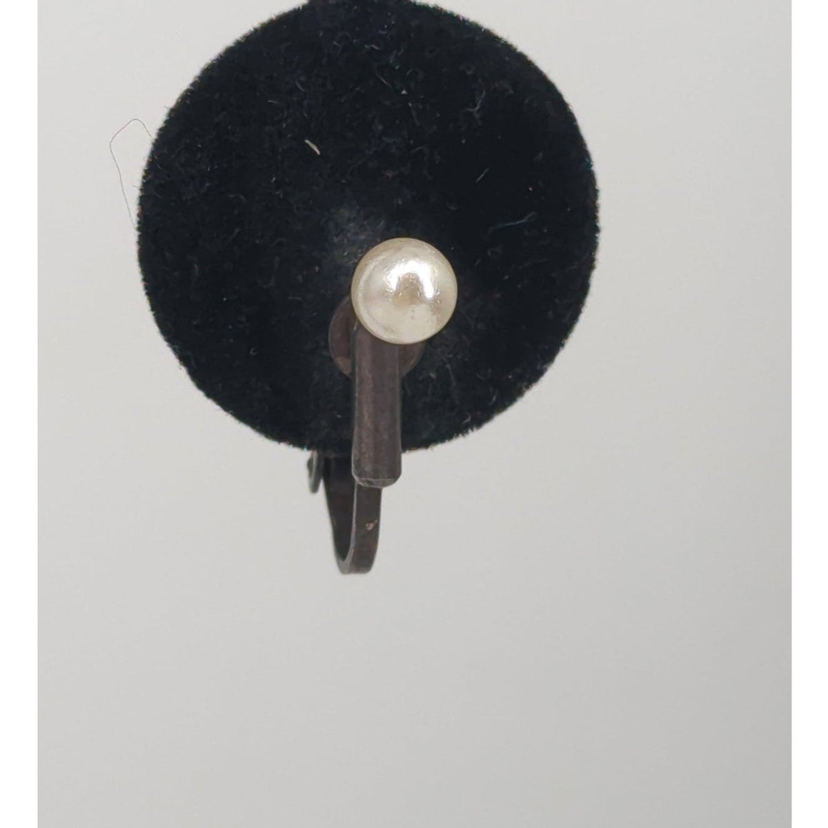 Vintage Pearl Clip-On Stud Earrings Dainty Retro Classic