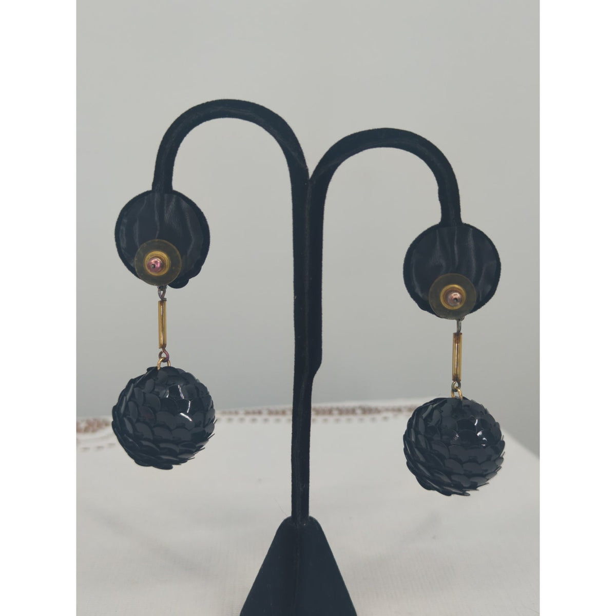 Vintage Black Rose Faceted Ball Dangle Drop Earrings Retro Gothic Chic