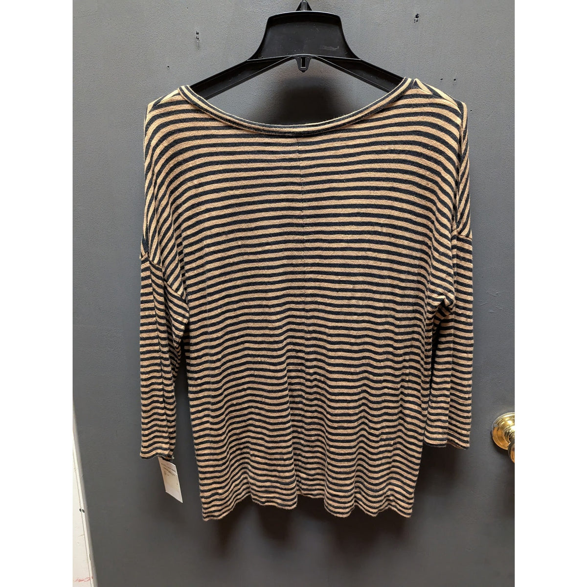 Canyon River Blues Black Striped Size Medium Side Button Detail Shirt Top NEW