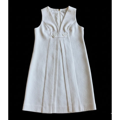 TRINA TURK Classic White Shift Mini Dress Size 2 Summer NEW Textured VNeck