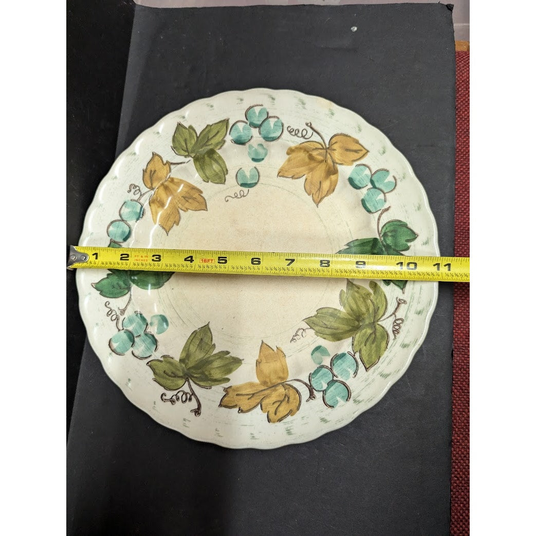 RETIRED Vineyard by Metlox Poppytrail Vernon 10 7/8 Dinner Plate