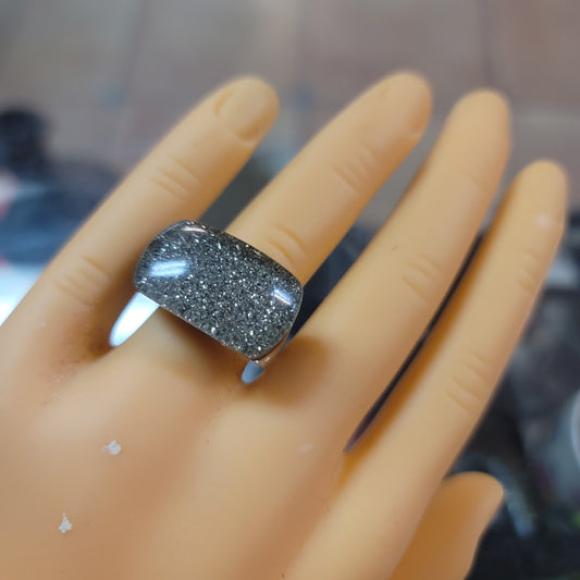 Vintage Lucite Ring Size 7.5 Clear Black Silver Glitter Sparkle Y2K Statement