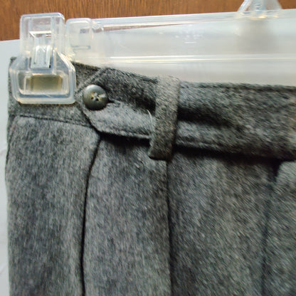 L.L. Bean Vintage Wool lined pleated trousers size 8 gray